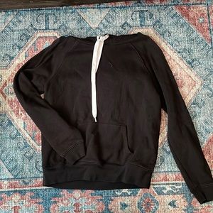 Cropped hoodie